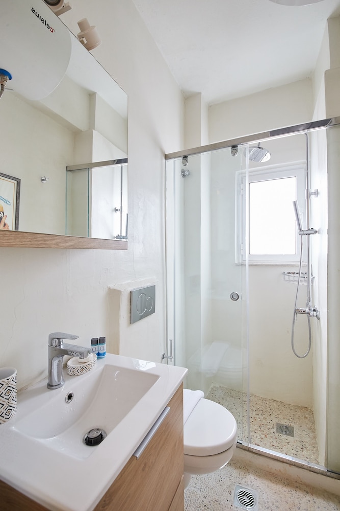 toStay Athens
