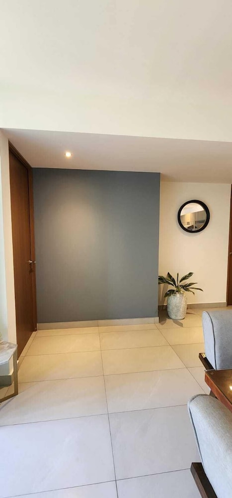 Roma 240 Versalles by Tovigo Rentals