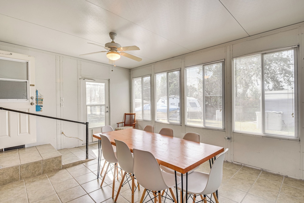 4 Mi to Shore: Family Home in Daytona Beach