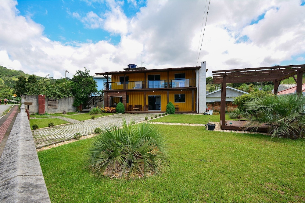 Contêiner Exclusivo - Praia da Gamboa