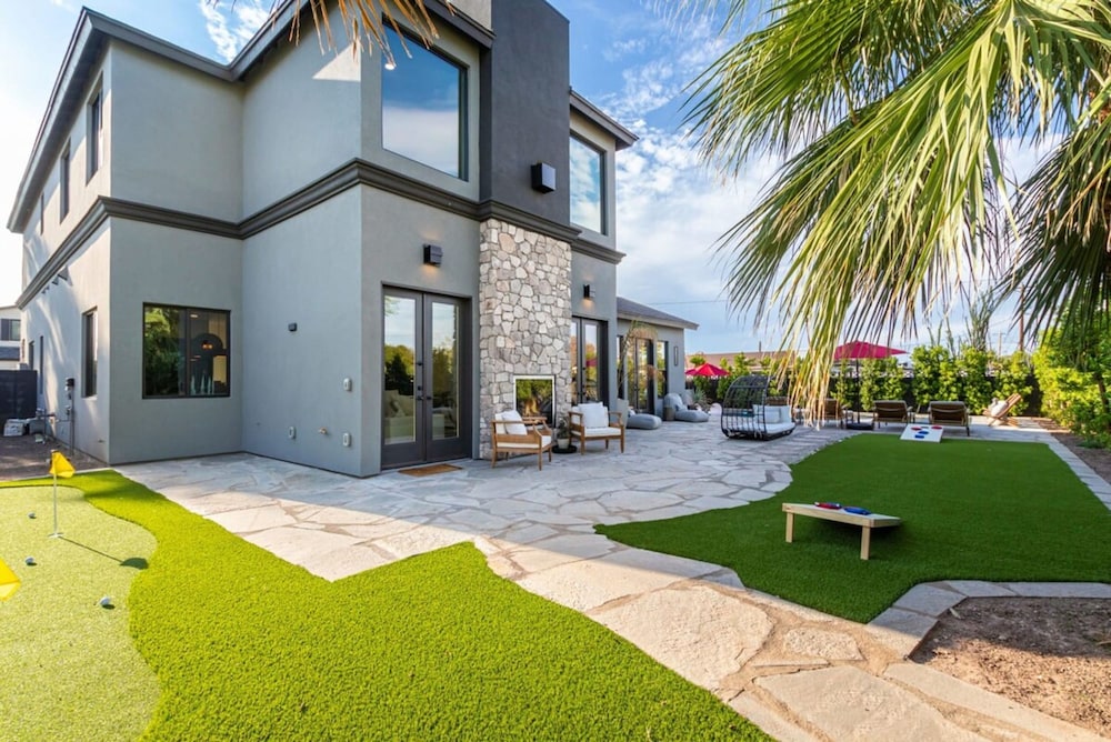 Stonewood Luxe Estate 5 Showers Heated Pool GYM