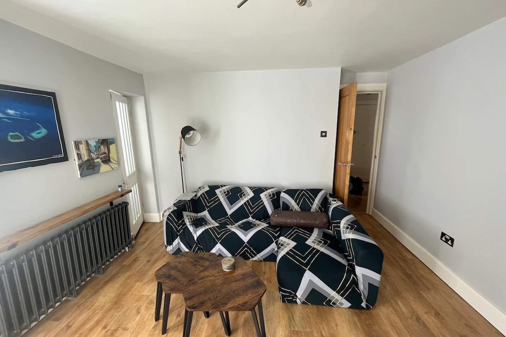Beautiful 2BD Cul De Sac Flat - Essex Road