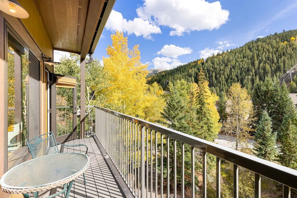 Keystone Ski Resort CO - Slopeside Lodging
