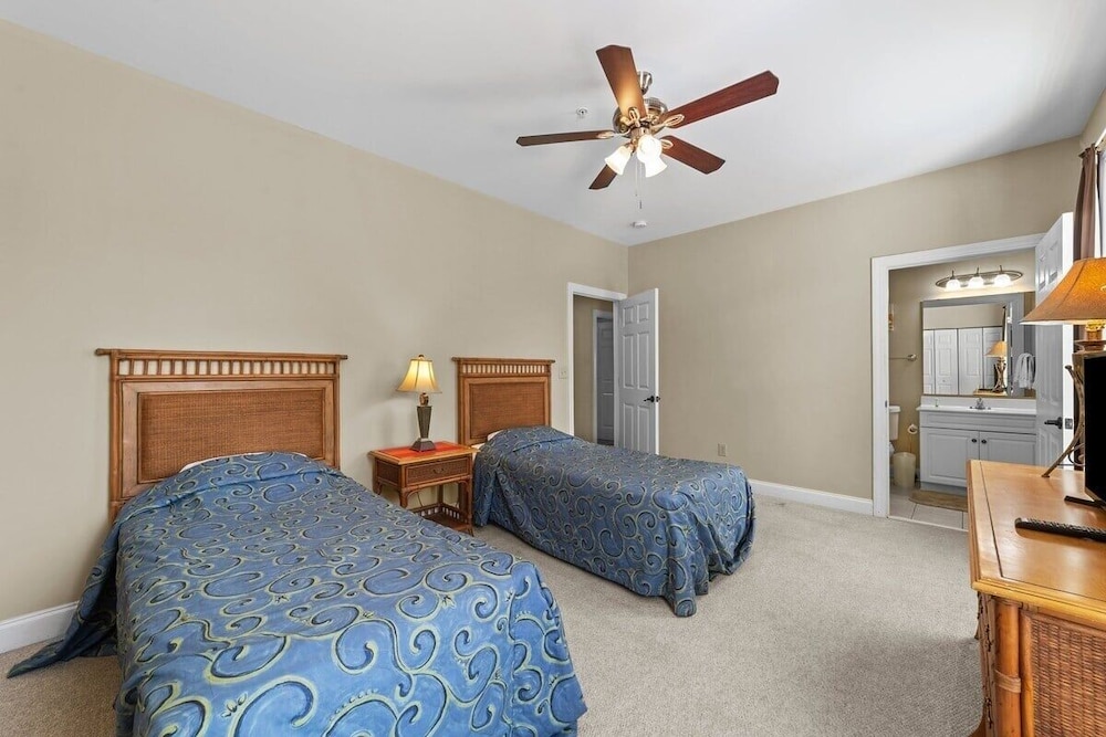 World Tour 104-206a 3 Bedroom Condo