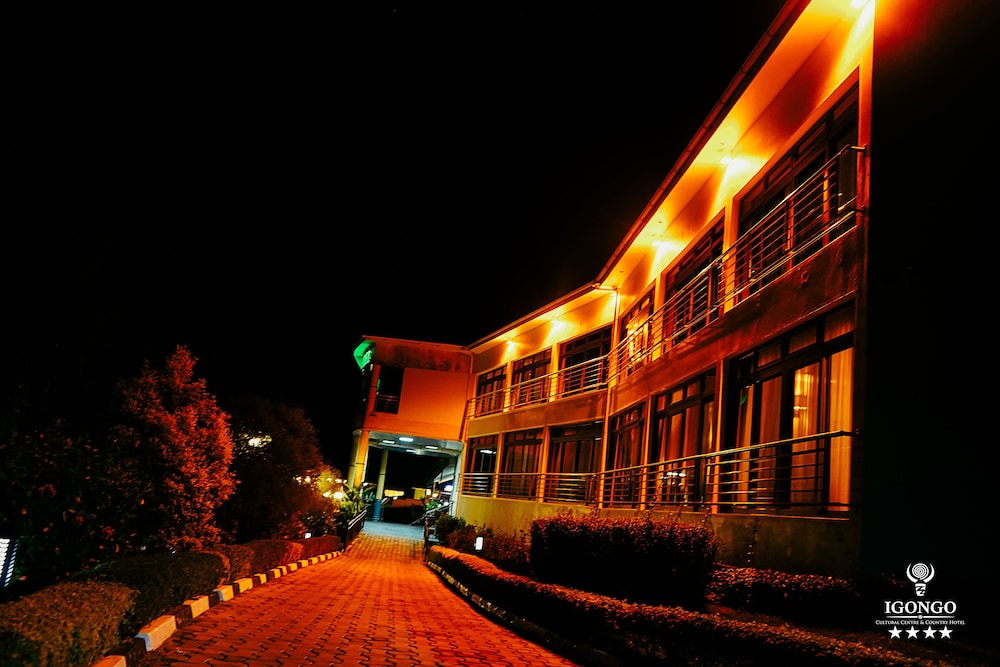 Igongo Country Hotel and  Cultural Centre