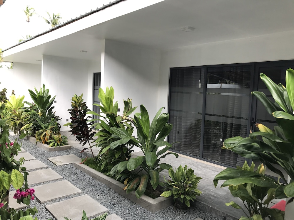 Royal Stay Inn
