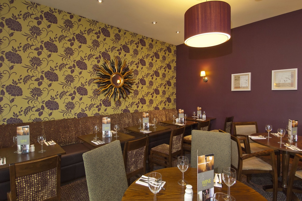 Premier Inn Lübeck City Centre