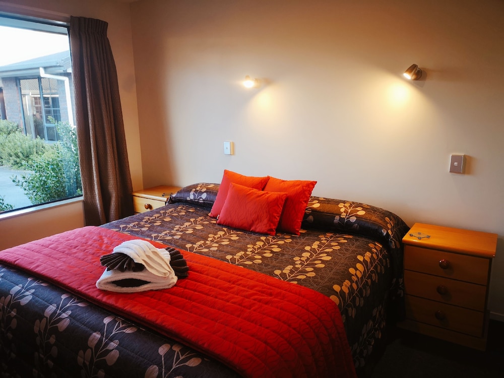 Aston Court Motel Blenheim