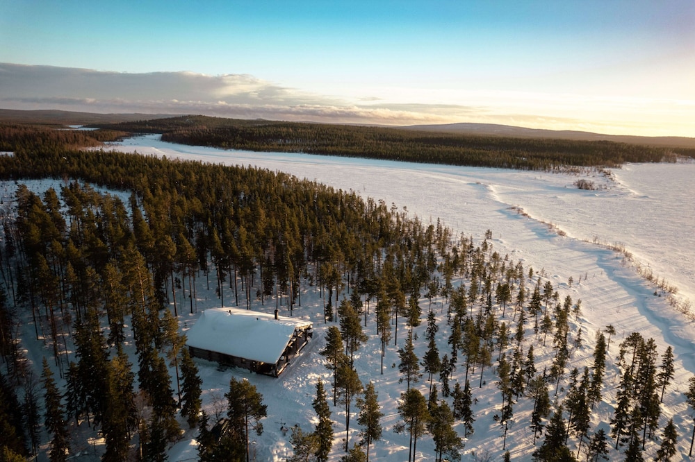 Napapiirin Järvilomat