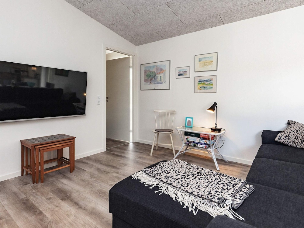 8 Person Holiday Home in Thyholm view 5