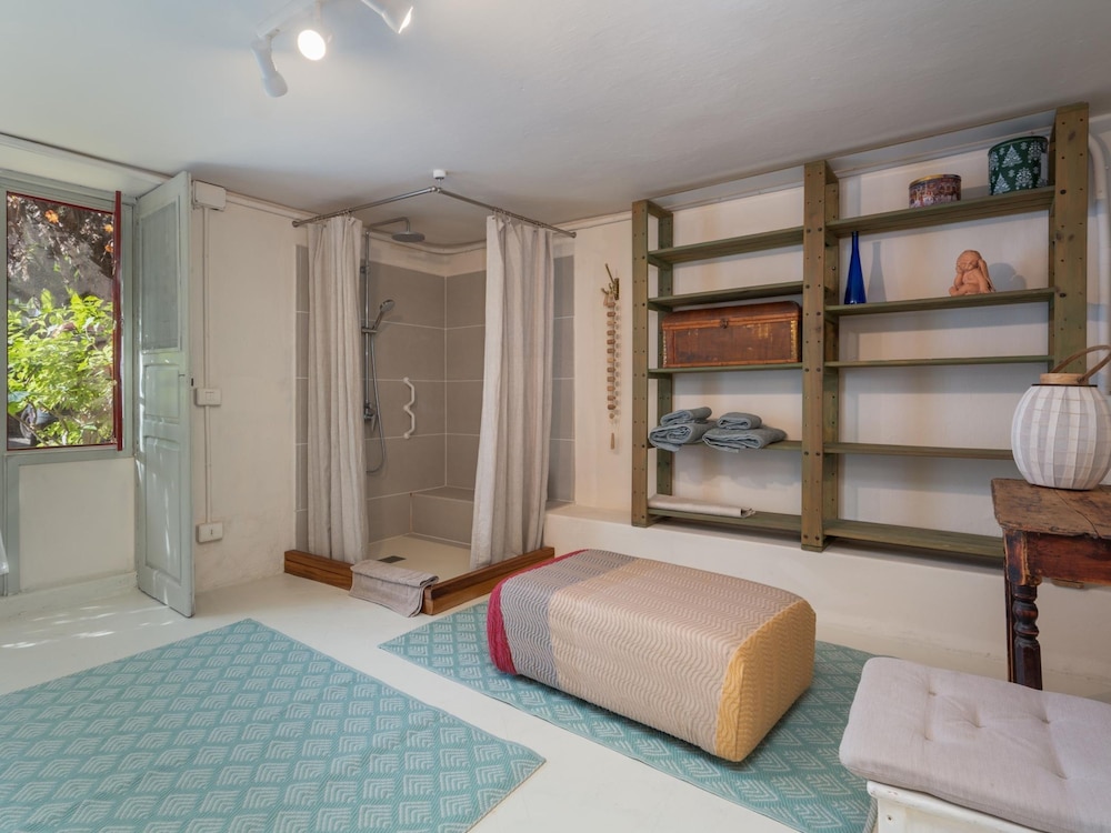 Estupenda Casa con Sabor Vintage