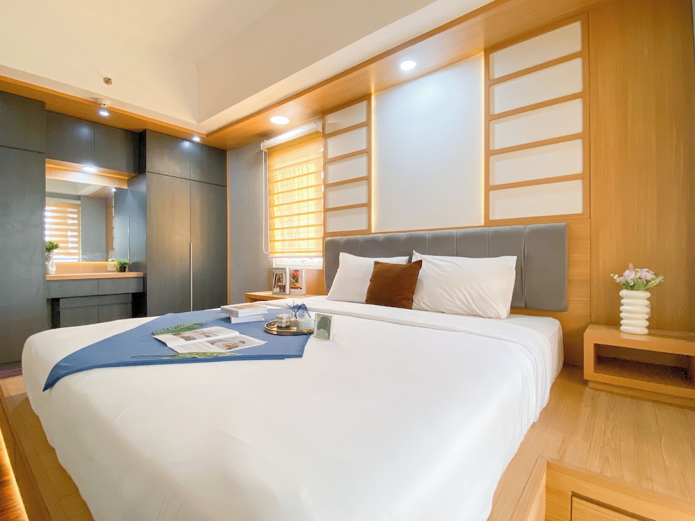 Great Choice 2Br At Lrt City Jatibening Apartment