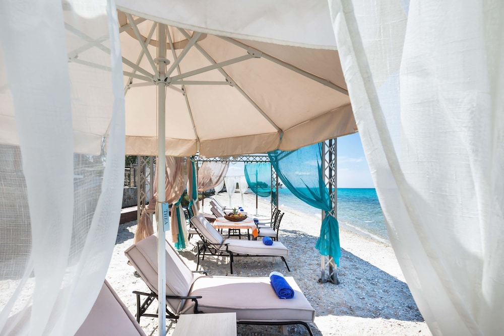 W Villas Halkidiki