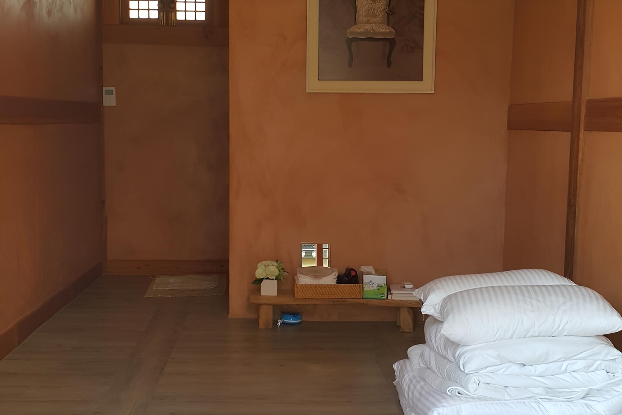 Jeonju Saggye Hanok Stay view 3