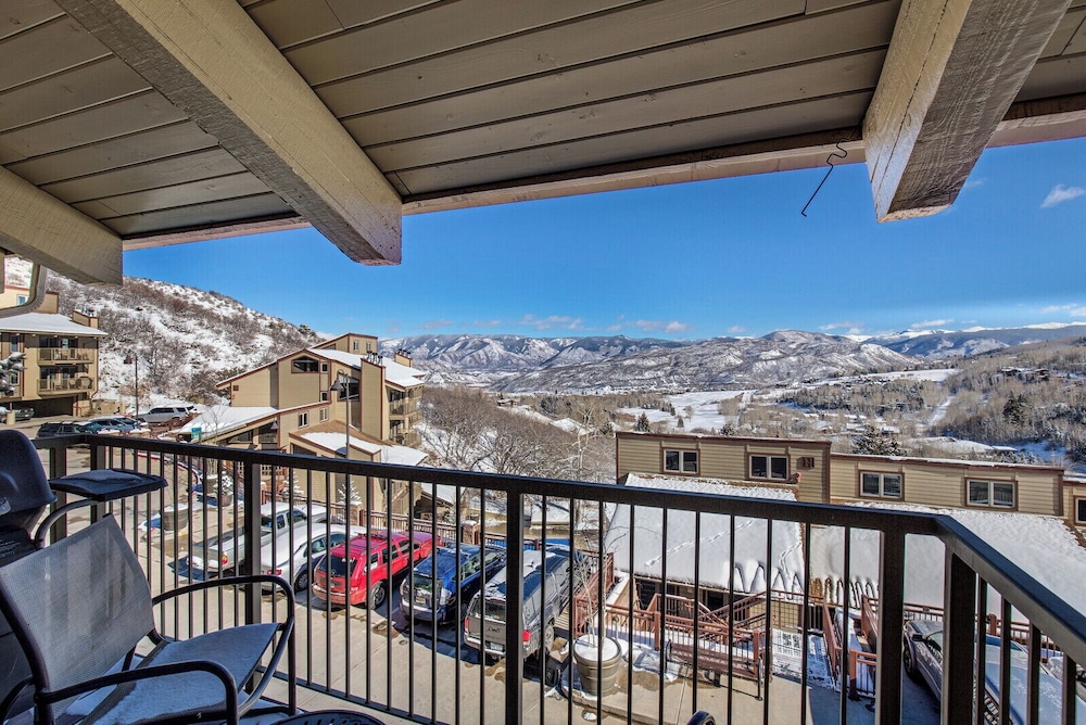 Snowmass Mountain by Snowmass Vacations