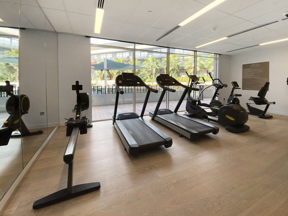 Silkhaus New Modern Studio in JVC Gym and Pool