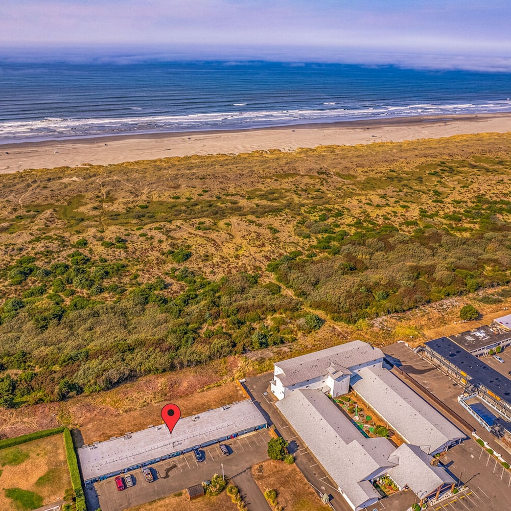Shine On Condo in Ocean Shores