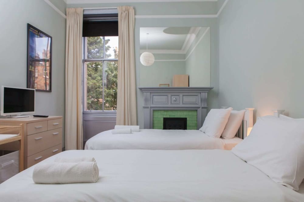 Stylish 3 Bedroom Apartment