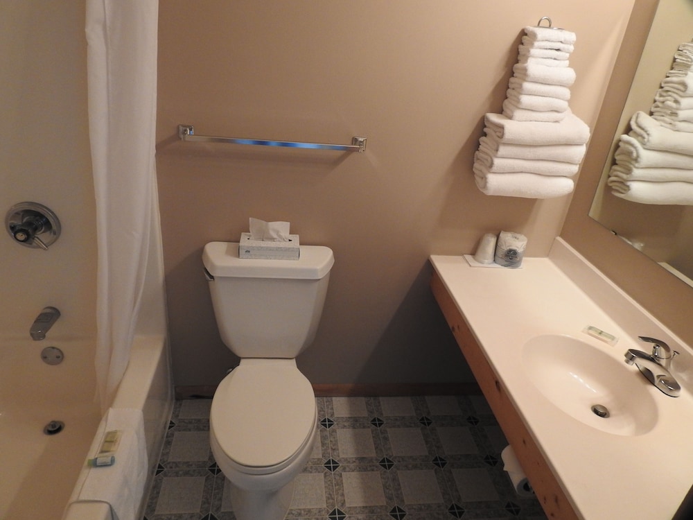 Superior Ridge Resort Motel