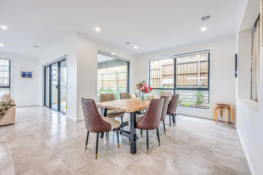 StayAU 5BR Family Getaway GreaterGeelong in Duneed