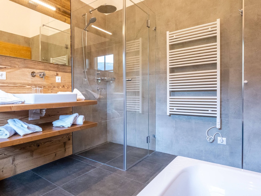 Chalet in Bad Hofgastein Near Ski Slopes