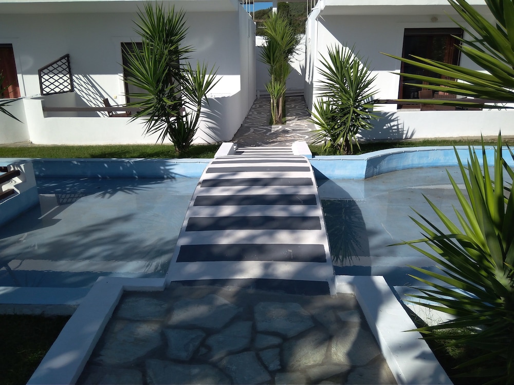 Skiathos Holiday House