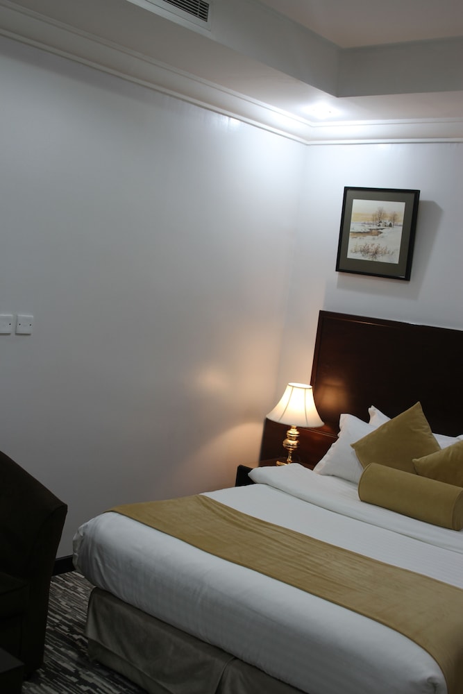 Carawan Alkhaleej Hotel