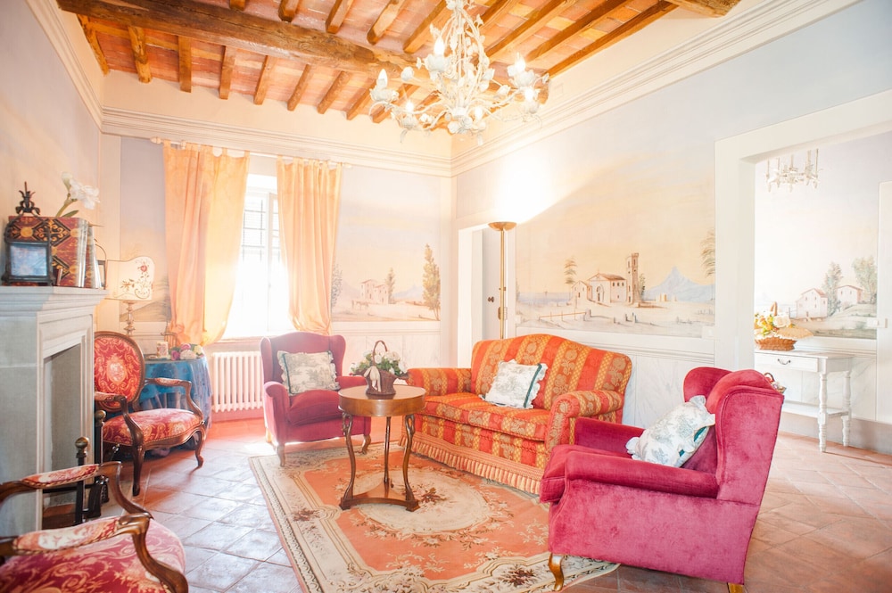 Villa Querciabella in Lucca