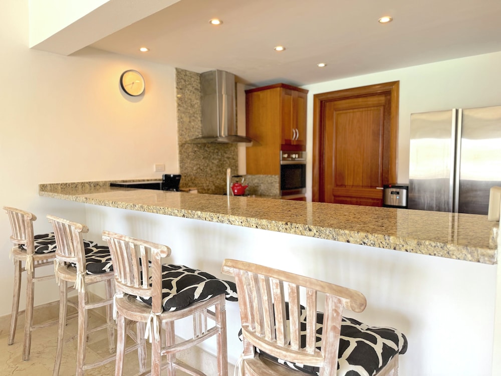 Playa Palmera Beach Front Apartments