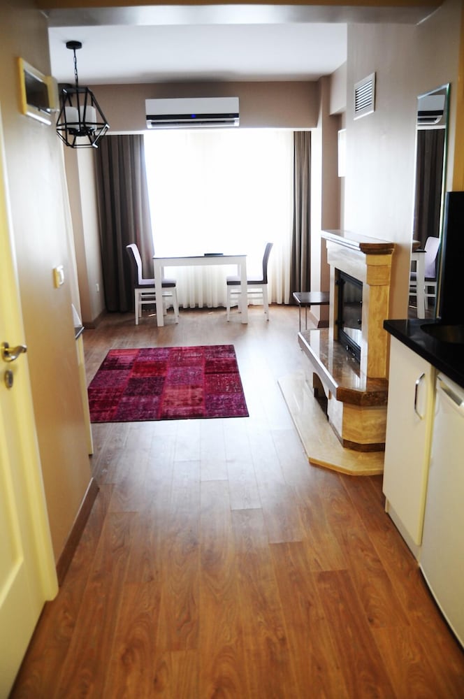 Mavi Halic Apartments