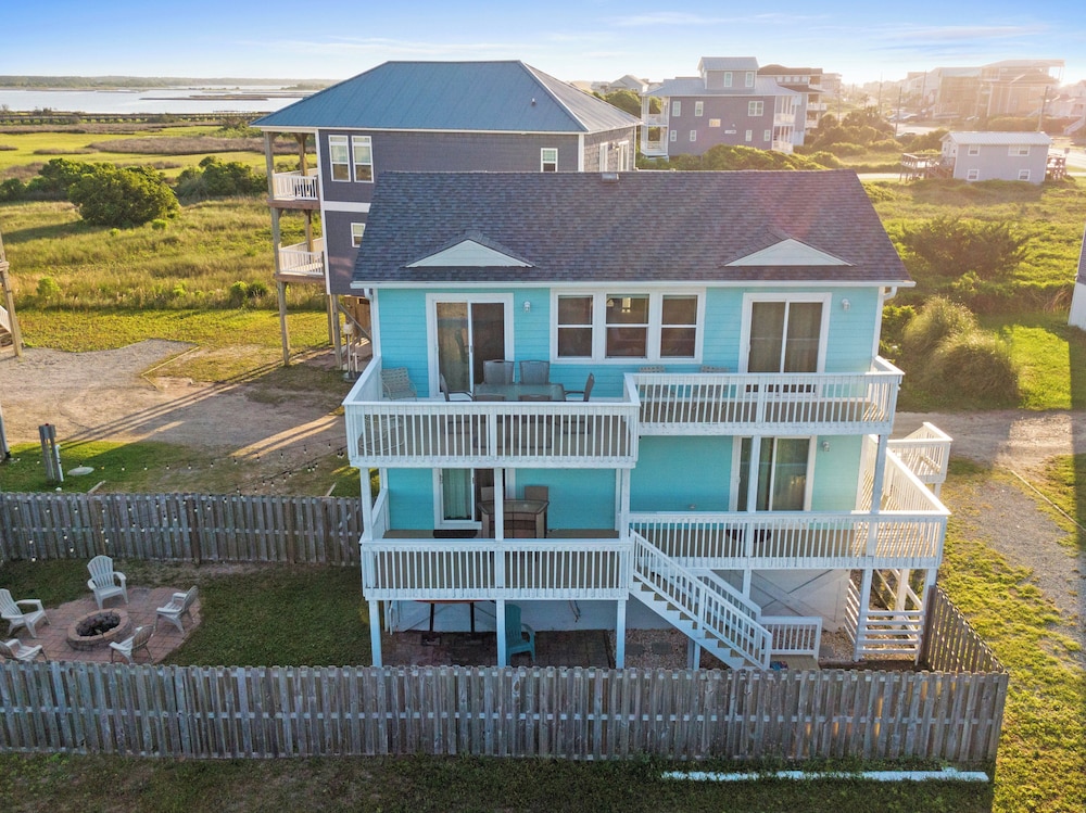 Sunset Retreat by Topsail Realty