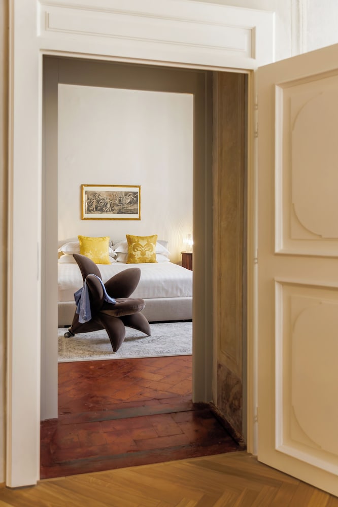 PALAZZO DELLA BIANCA- Royal Experience