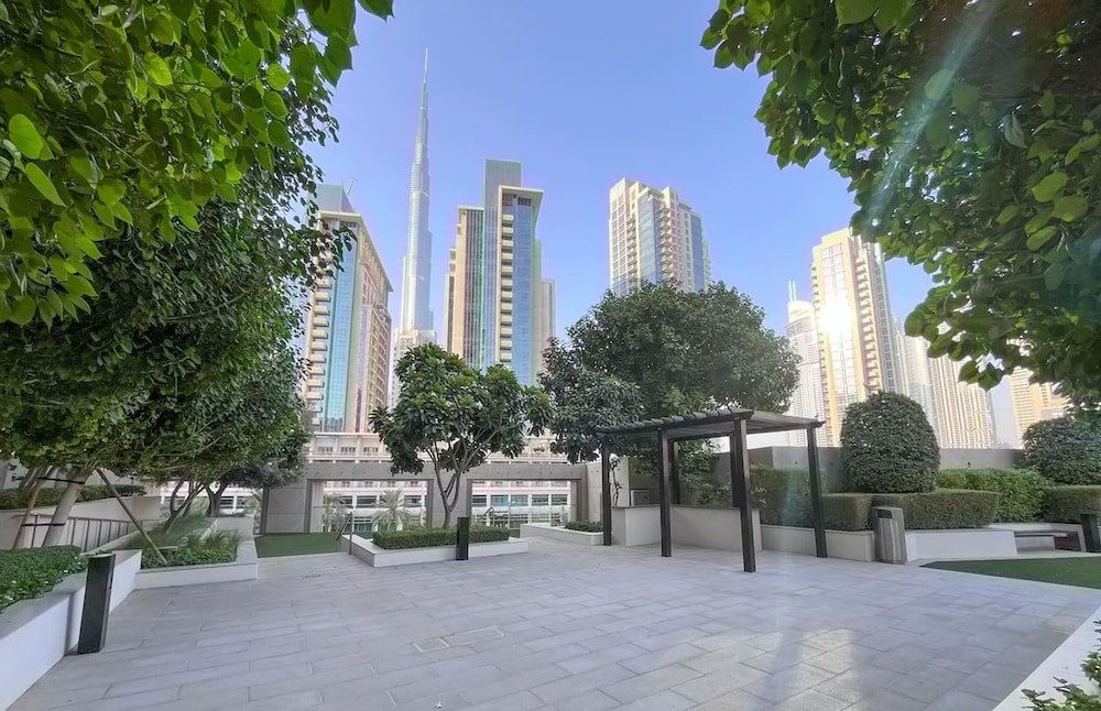 Lux 1BR Downtown Near Burj Khalifa Dubai Mall