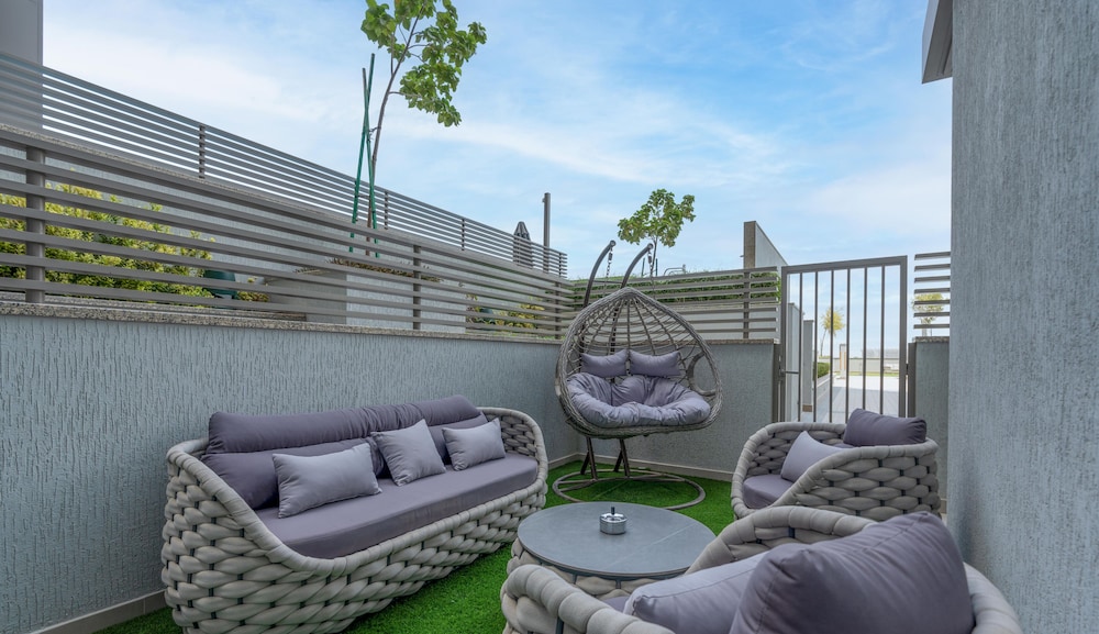Bespoke Residences - Sobha Creek Vistas