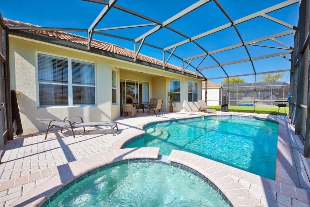 Ohana Haven 5 Bedroom Home