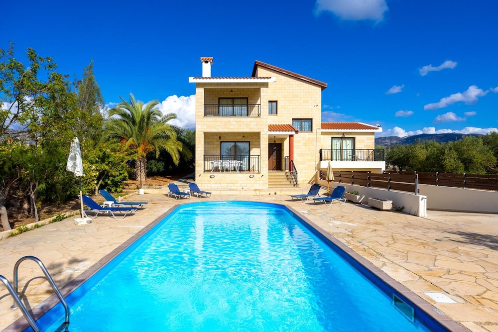 Villa Morpho in Peyia