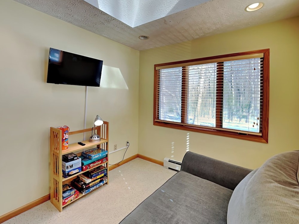 Walnut Cellars by Taylor Made Deep Creek