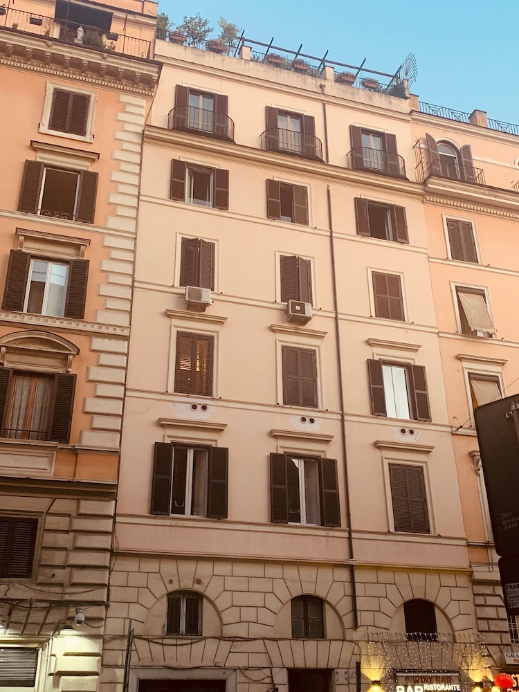 Cavour Urban Rooms