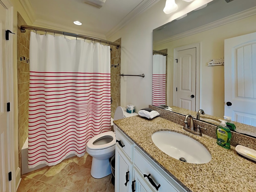 Oceans 111 by Topsail Realty