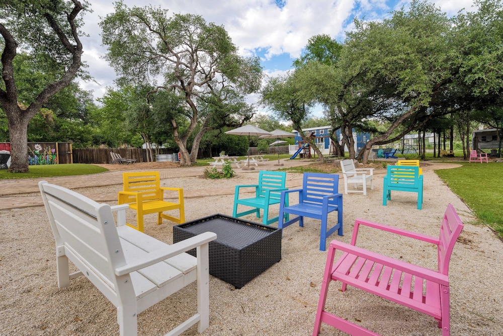 Summer Sale! El Dorado Estate Private 2-acre Escape With Pool & Guest Suites Firepit, Playset, Guest Suites