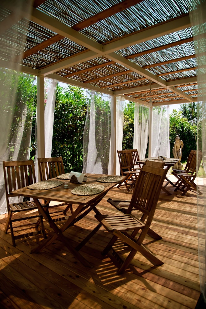 La Coralia Bed & Breakfast