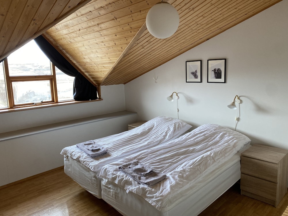 Bakkaflöt Guesthouse