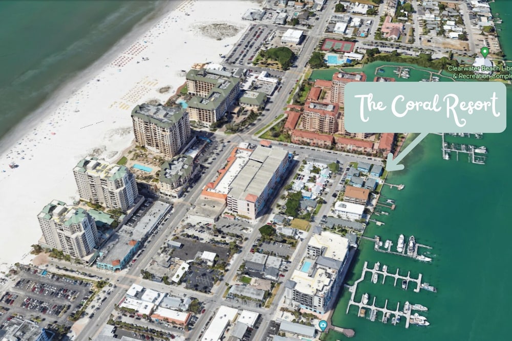 Saltwater Hideaway Coral Resort #e-2 1 Bedroom Condo by RedAwning view 5