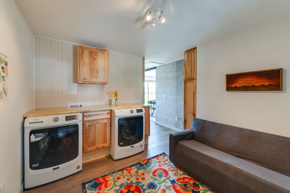 Family-friendly Lander Home Rental: Yard, Patio! - Property Image 10