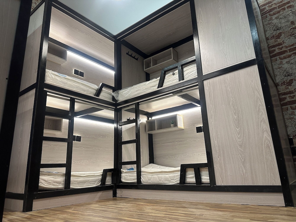 Capsule Bedspace in Downtown Dubai