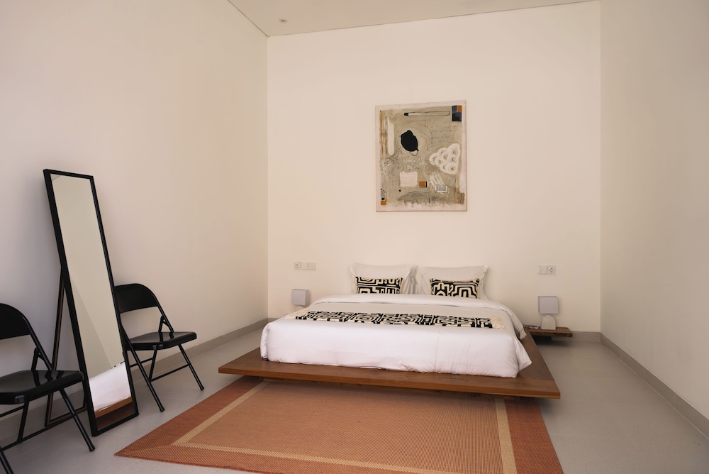 Tropical 2BR Private Villa, 6min Pererenan Beach