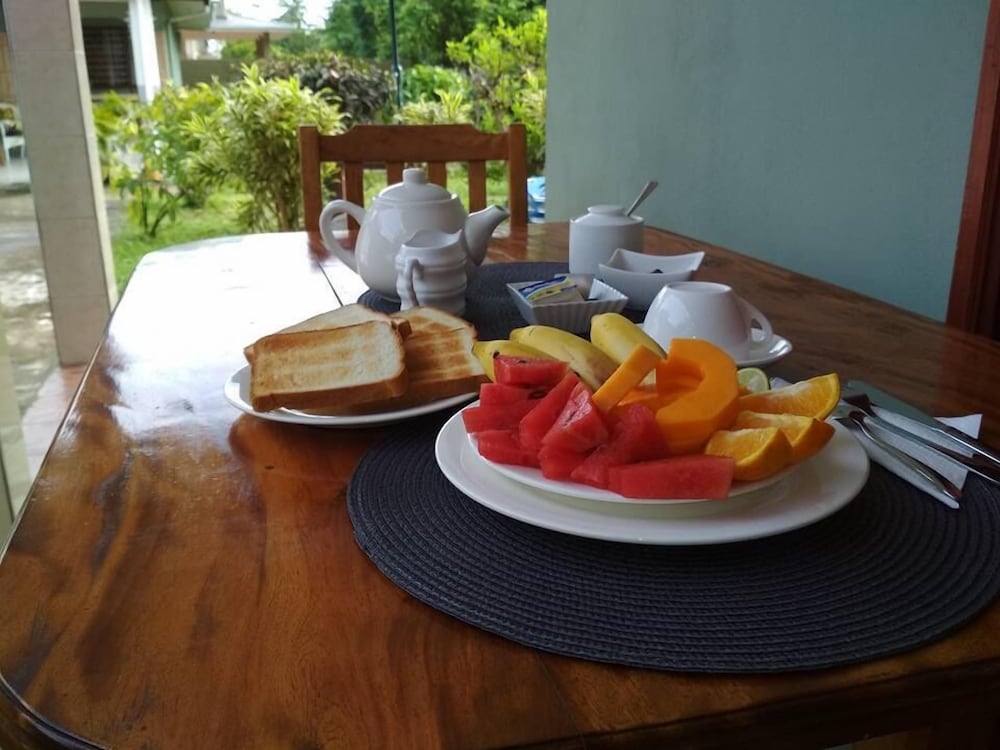 Chez May-Paule Guesthouse photo 5