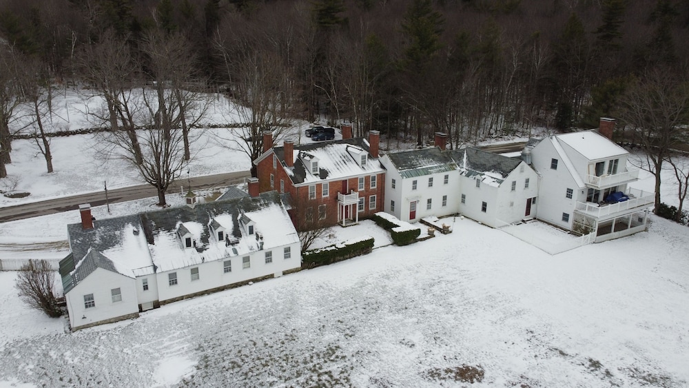 Blue Bear Inn