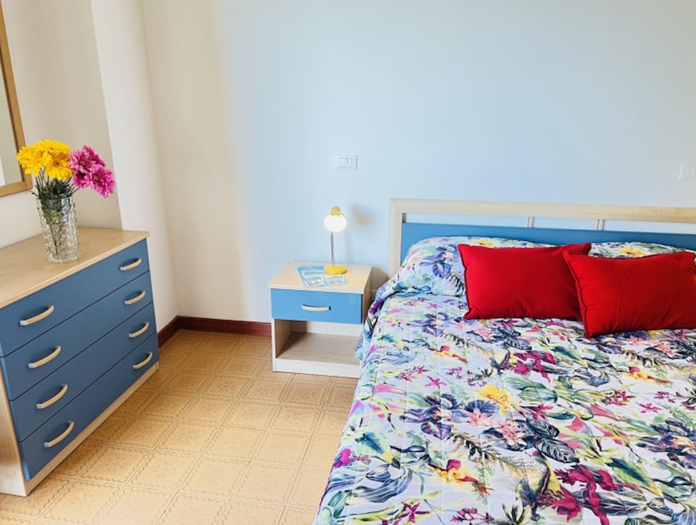 Sea View Apartment - Beahost