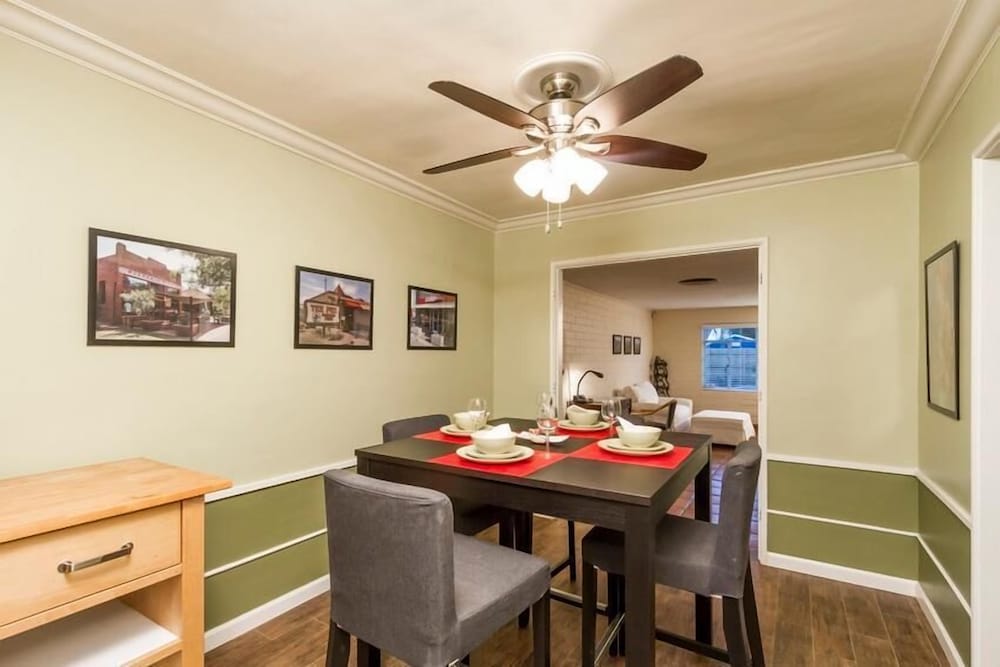 Encanto Bungalow By Signature Vacation Rentals
